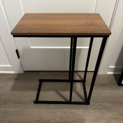 Updated-Accent Table (Faux Wood) 