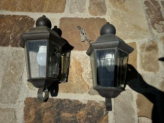 Outdoor Wall Lights
