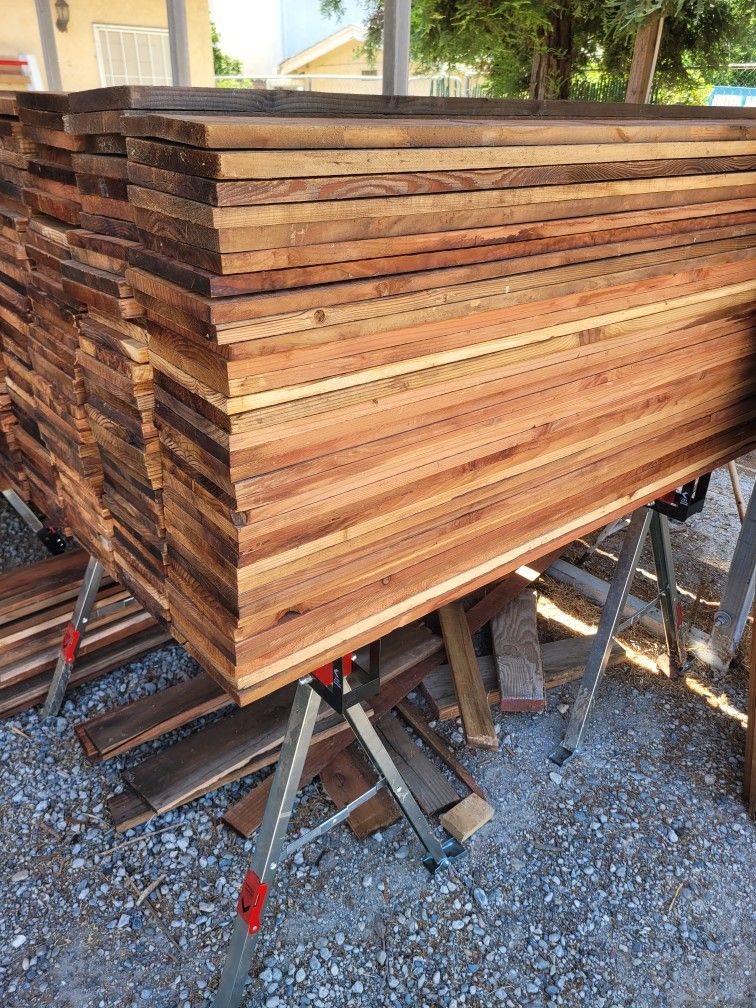 Like New Redwood Fence Boards Never Been Installed 1x6,1x8,1x10, Read Post 