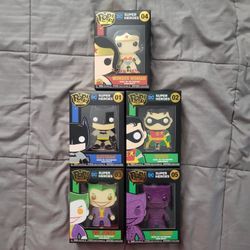 Funko Pop Pins DC Super Heroes Set