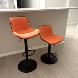 LIKE NEW - 4 Counter Height Bar Stools (Wayfair)