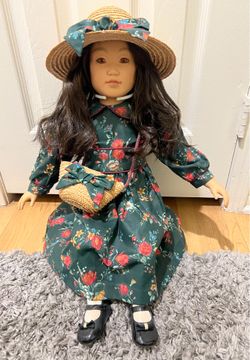 Vintage 1996 My Twinn Doll w/ Dark Brown Hair Amber Eyes & Original Outfit! NICE