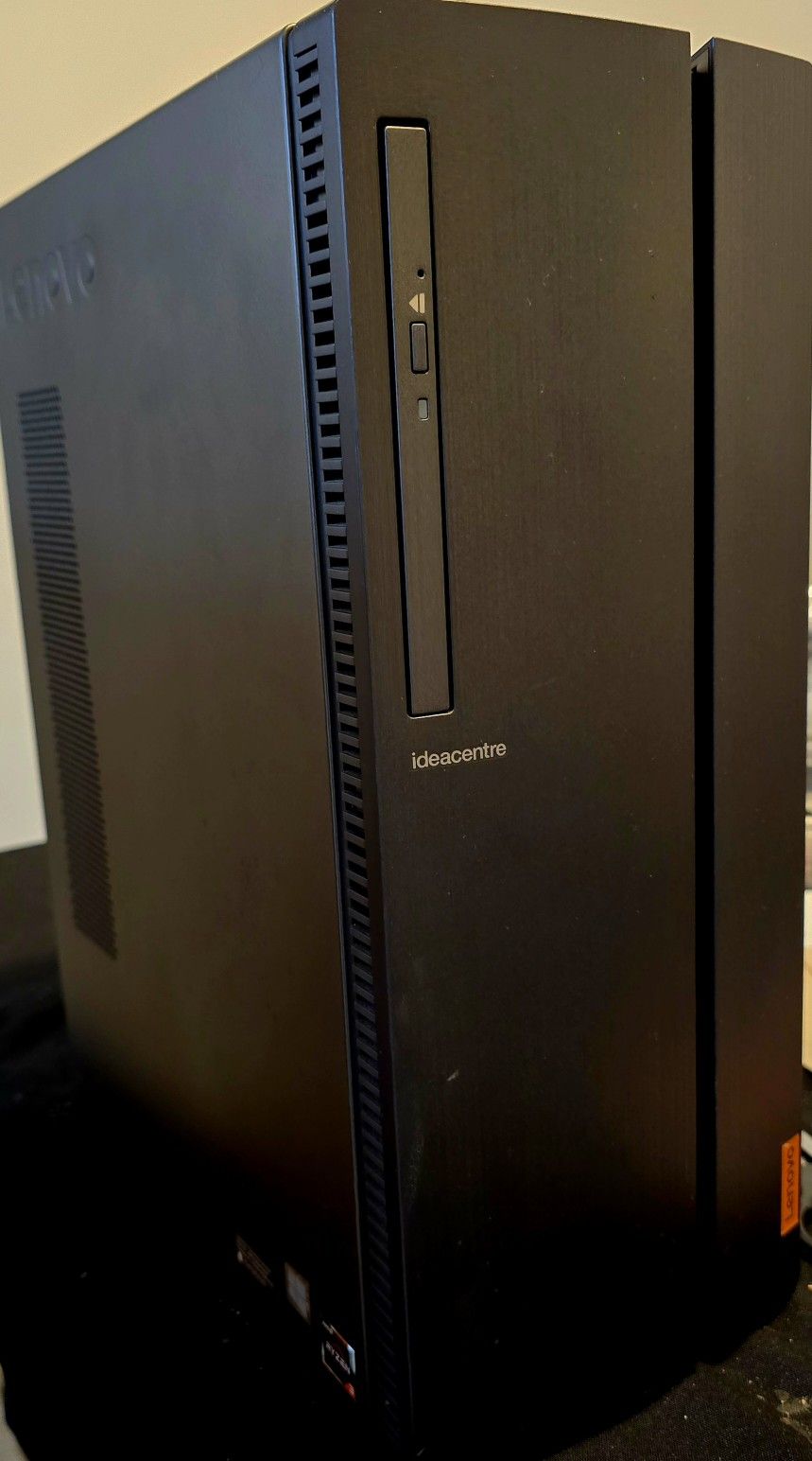 Lenovo Ryzen 3 Desktop