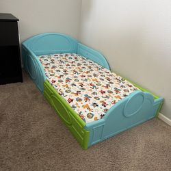 Toddler’s Bed Frame $30 !! 