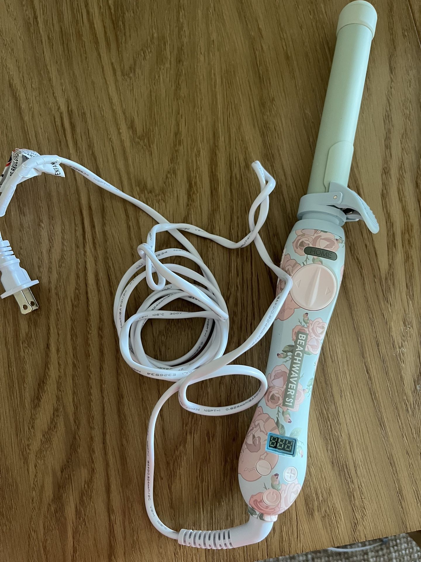 Beachwaver Curling Iron