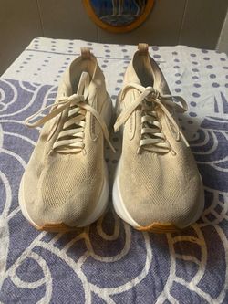 Women’s Brooks Running Shoes