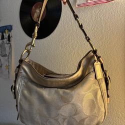 Vintage coach Gold Purse 