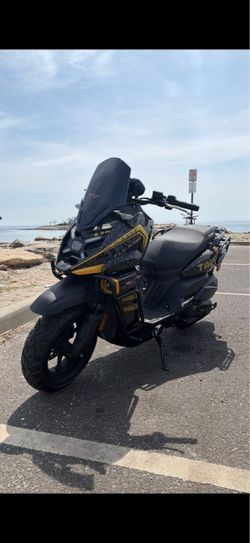 2025 tank 200cc