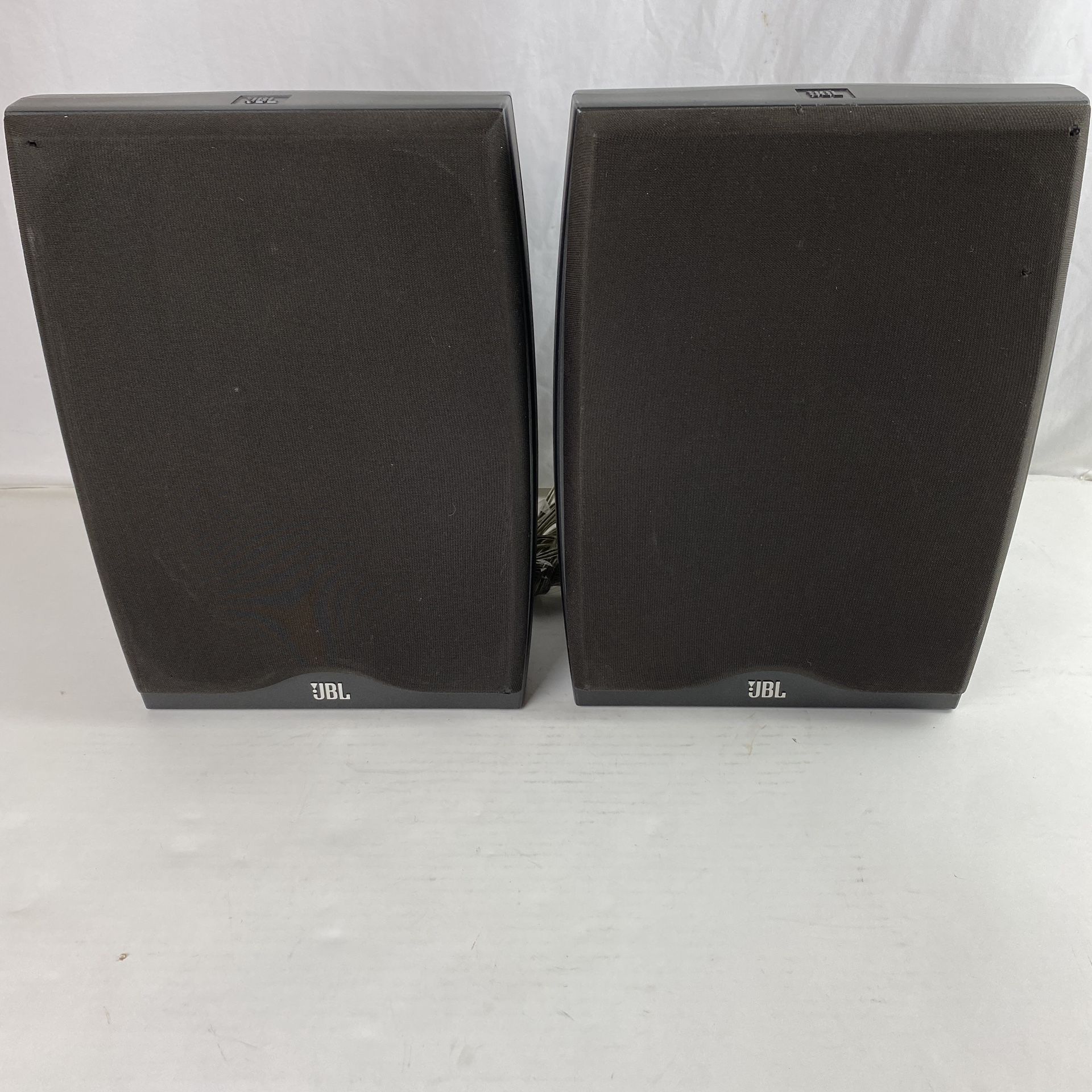 JBL NorthRidge Series N26 Speakers set of 2