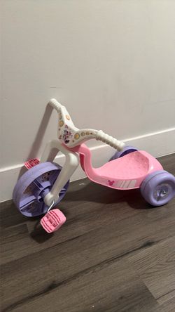 Minnie mouse training bike