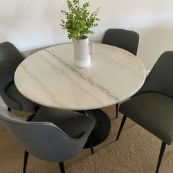 Round Marble Dining Table / 4 Chairs 