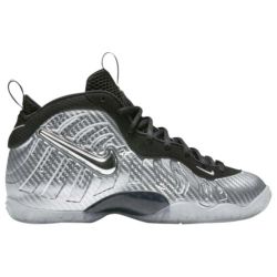 Size 4 in boys never worn