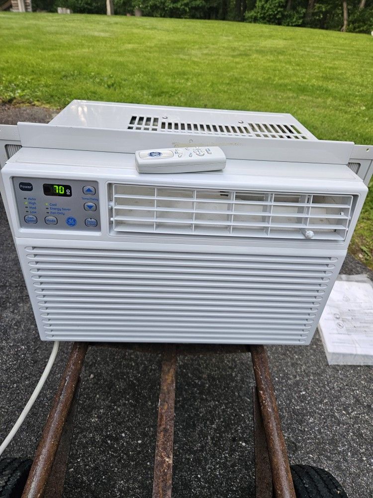 Window Air Conditioner