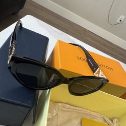 LV Sunglasses 