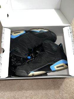 Jordan 6 UNC