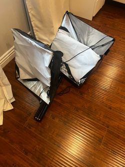 2 Soft Box Lighting with 30-Watt 5500K