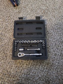 STANLEY SOCKET SET. $25