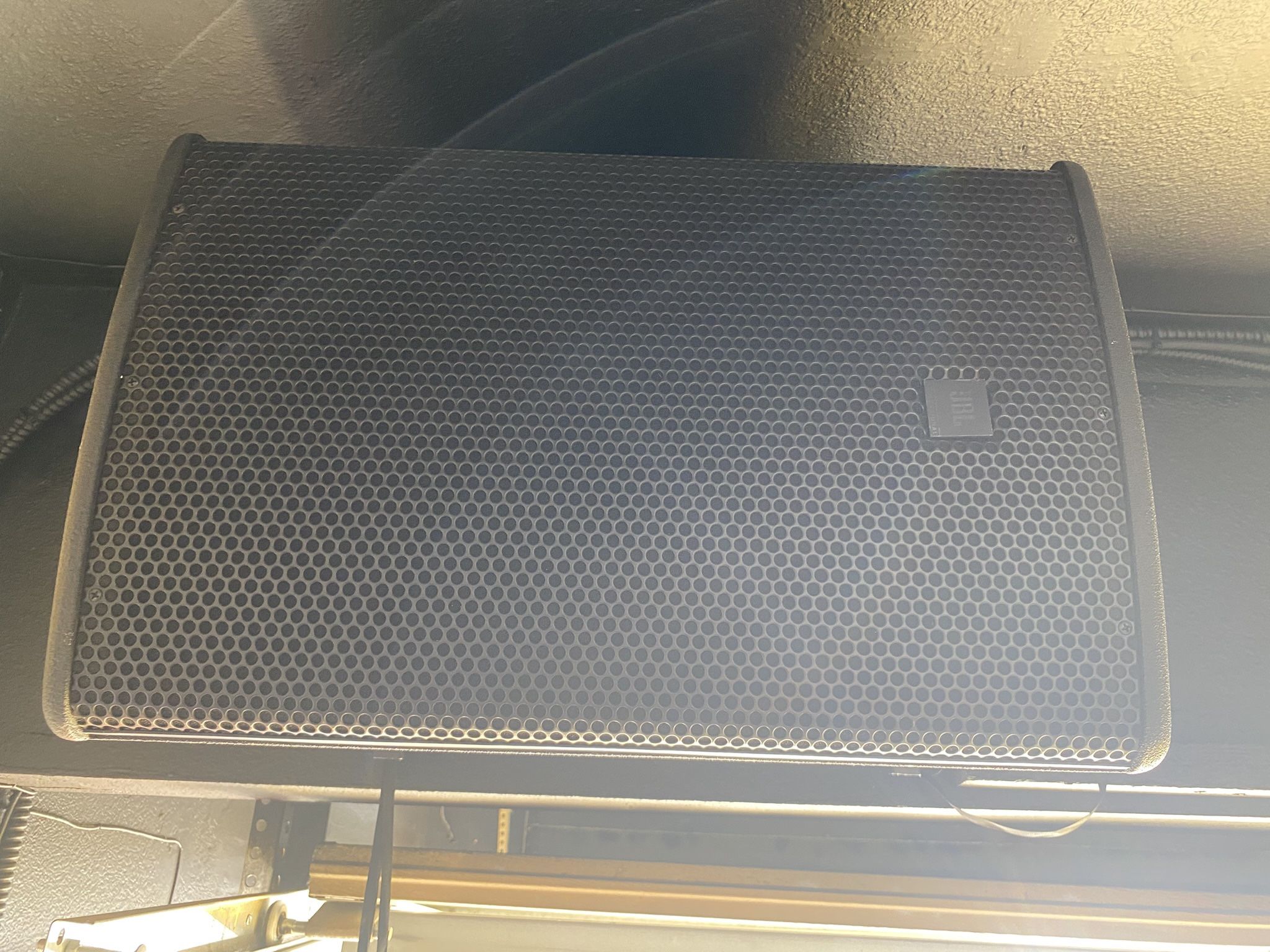 JBL SPEAKERS Passive