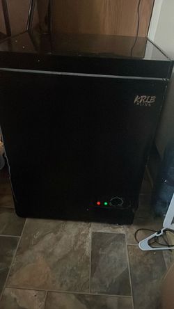 Apartment size black freezer. Moving sale