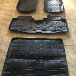 Floor Mats For 18-24 Chevy Equinox/GMC Terrain Denali/Cadillac 