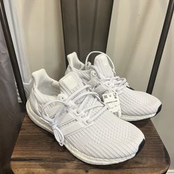 Adidas UltraBoost 4.0 2021 DNA Cloud White FY9120 Size 8.5