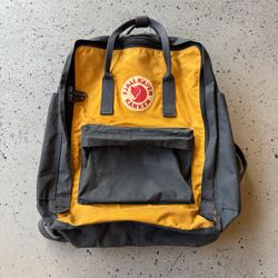 Fjällräven Kånken 16L Backpack Yellow/Gray Vinyl Zip, Front Pocket, MPN 23510