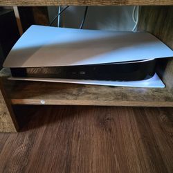 PS5 Digital Edition + 3 Controllers + Headset