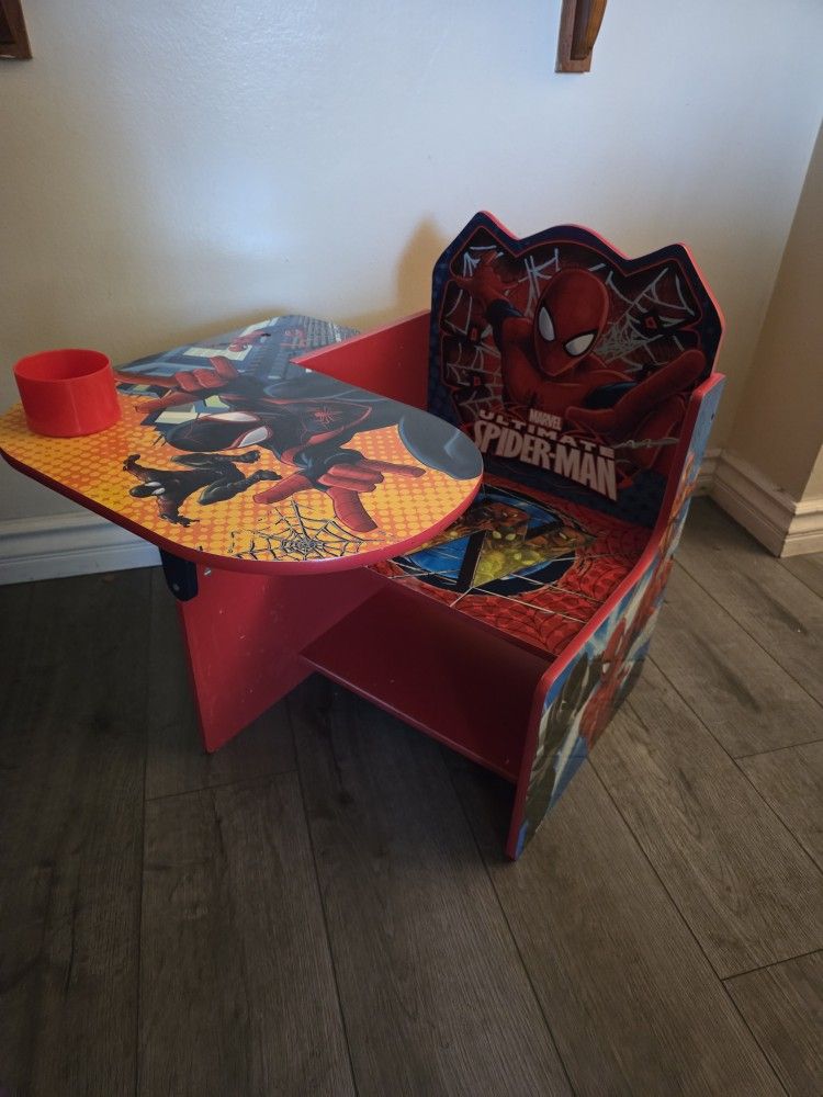 Spider-Man Chair Desk