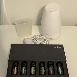 Diffuser And Essential Oil Set
