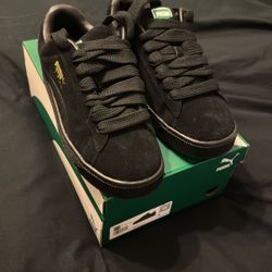 Puma Black Shoes     Size 11.5