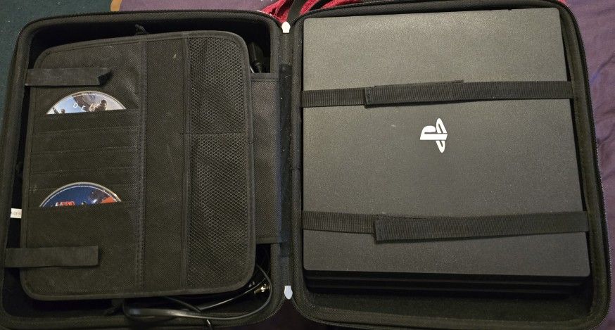 Ps4 Pro 1 TB With Travel Case and 11 Games