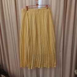 Modest Yellow Pleated Skirt (Fall, Thanksgiving Spring) 
