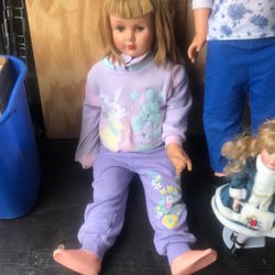 Antique Dolls 
