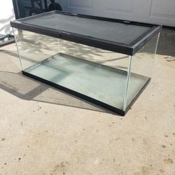 Fish Tank Aquarium Or Reptile Tank- 47 Gallons 