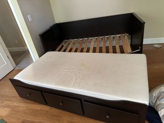 Free ikea daybed