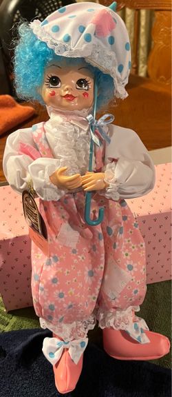 Calendar ‘April Showers’ Clown Doll