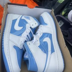 Air Jordan 1 Mid Se