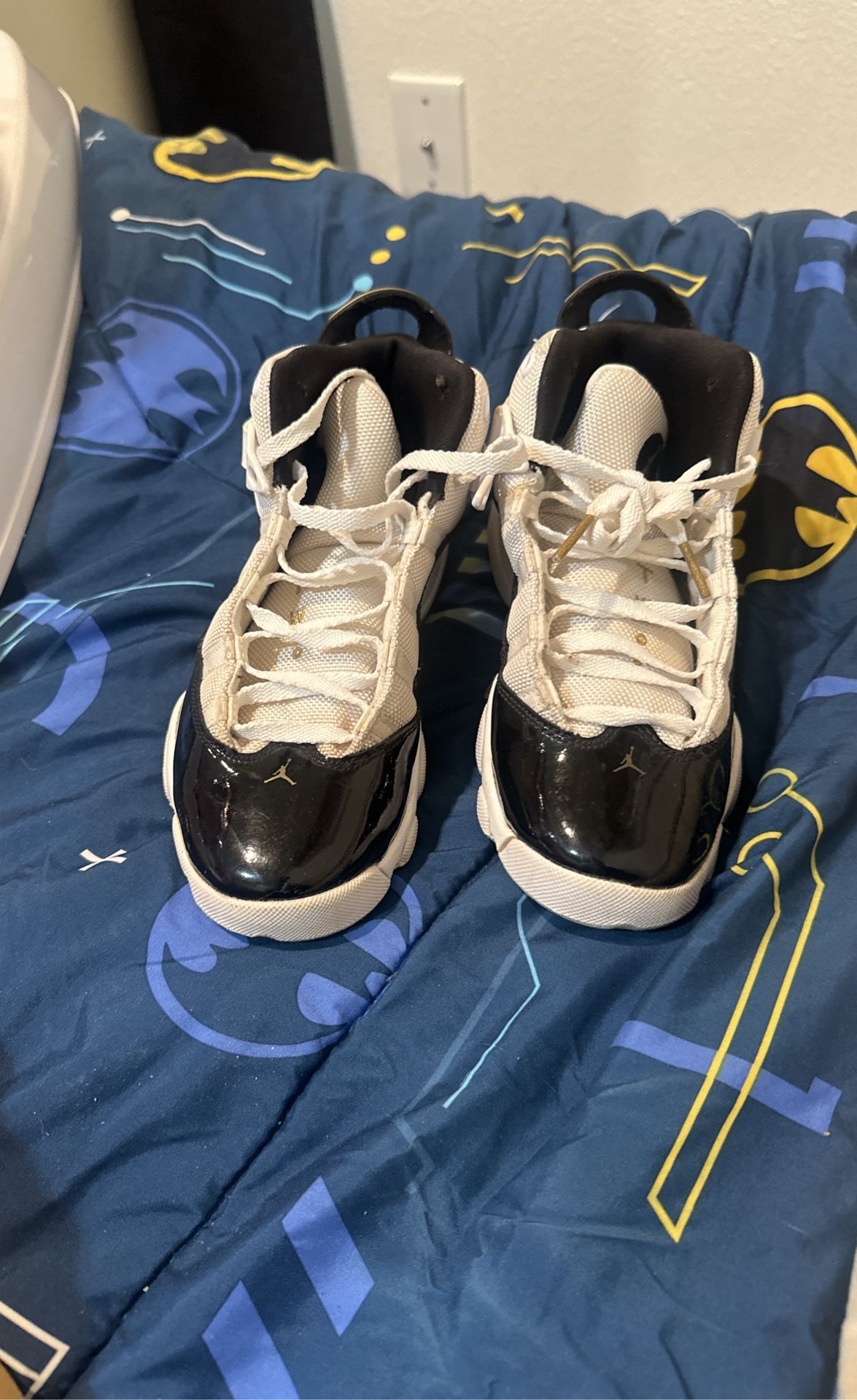 JORDAN 11