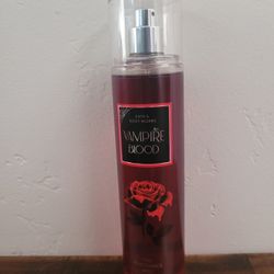 Bath & Body Works Vampire Blood Mist