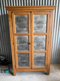 Solid Oak Pie Cabinet