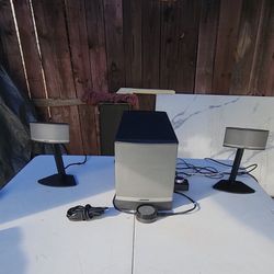 Bose Companion 5 Mulitmedia Speaker System 