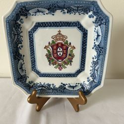 Vtg Delft Oriental Blue & White Decorative Square Plate Crest Design