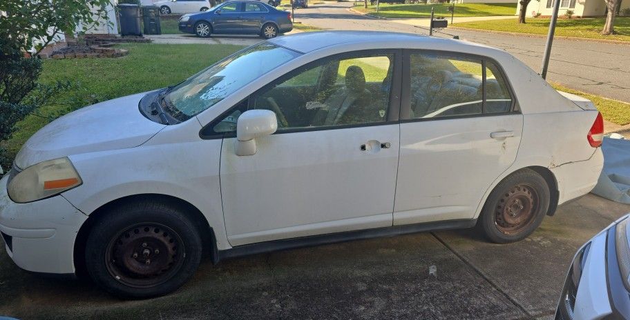 2009 Nissan Versa