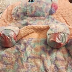 Comforters And Blankets 