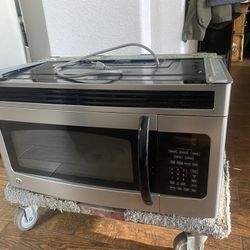 GE microwave 