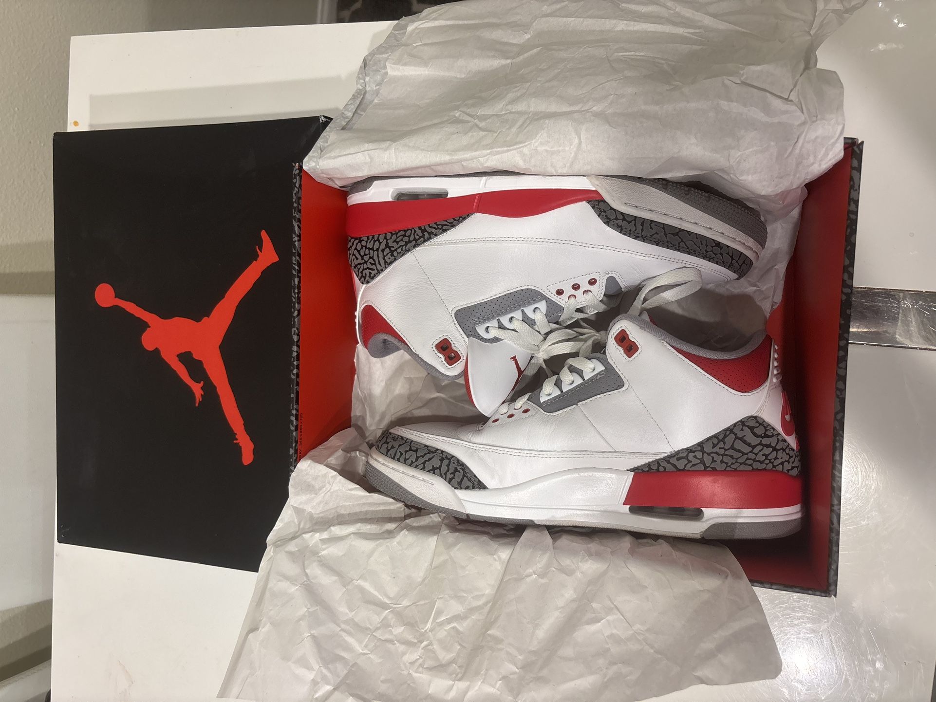 Air Jordan 3 Retro Fire Red