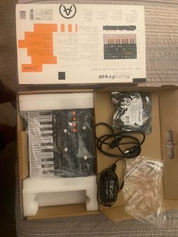 Arturia microfreak with vocoder mic bundle