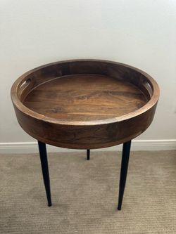 Modern Round Wood Tray Side Table – Black Metal Legs