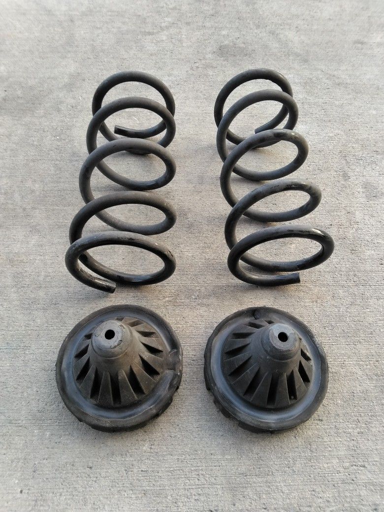Nissan 350Z Rear Springs And Rubber Insulators *Parts* for Sale in ...