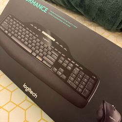 Logitech MK710